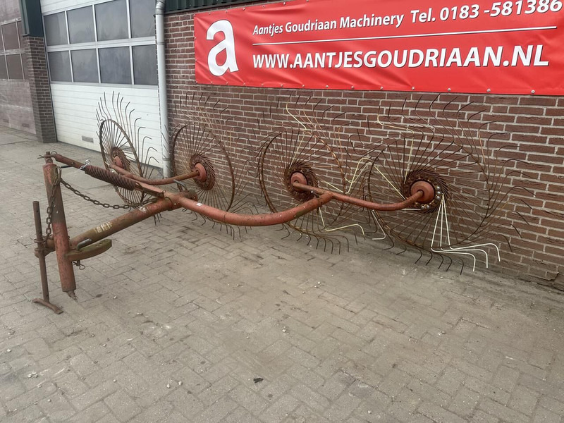 4 bords gedragen acrobaat - Gebruikt - Høyvender: bilde 2 4 bords gedragen acrobaat - Gebruikt - Høyvender: bilde 2