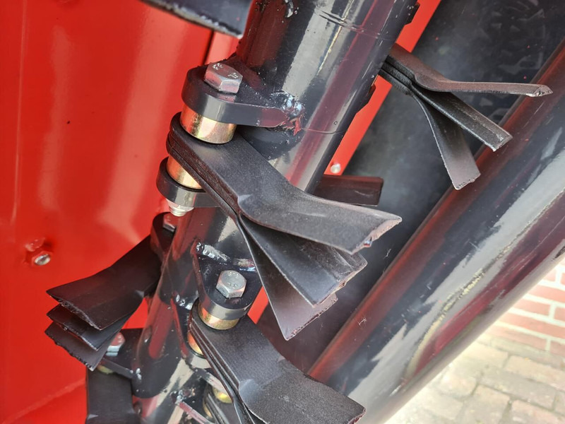 Boxer AM110-42 - Gressklipper: bilde 4 Boxer AM110-42 - Gressklipper: bilde 4