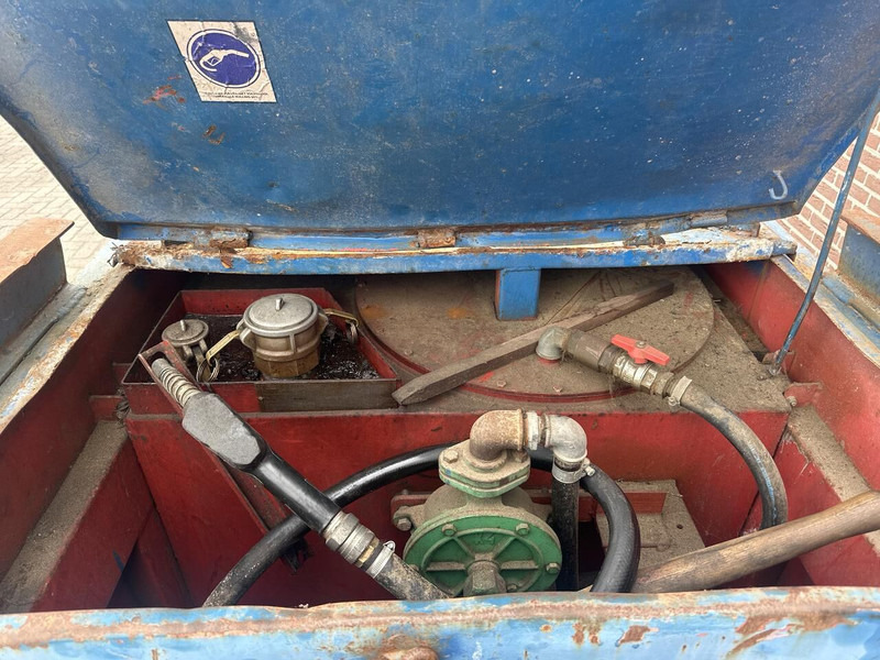 IBC 1500 liter - Tankbil: bilde 4 IBC 1500 liter - Tankbil: bilde 4