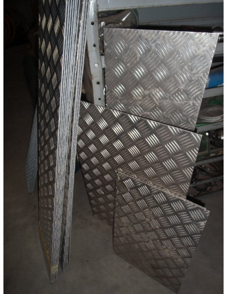 Onbekend - Støtfanger: bilde 3 Onbekend - Støtfanger: bilde 3