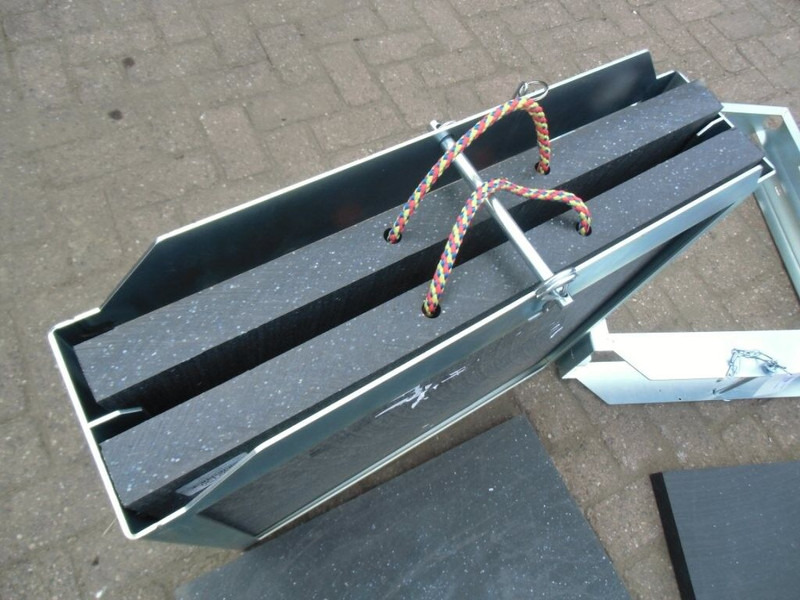 Onbekend Stempelplaten - Motvekt for Landbruksteknikk: bilde 2 Onbekend Stempelplaten - Motvekt for Landbruksteknikk: bilde 2