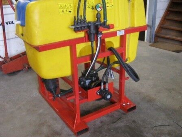 Reinigingsspuiten - Traktorsprøyte: bilde 2 Reinigingsspuiten - Traktorsprøyte: bilde 2