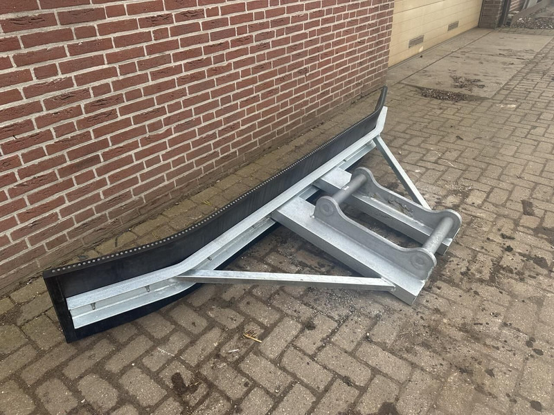 Rubber schuif met S60 aansluiting - Nieuw - Jordforbedring maskin: bilde 4 Rubber schuif met S60 aansluiting - Nieuw - Jordforbedring maskin: bilde 4