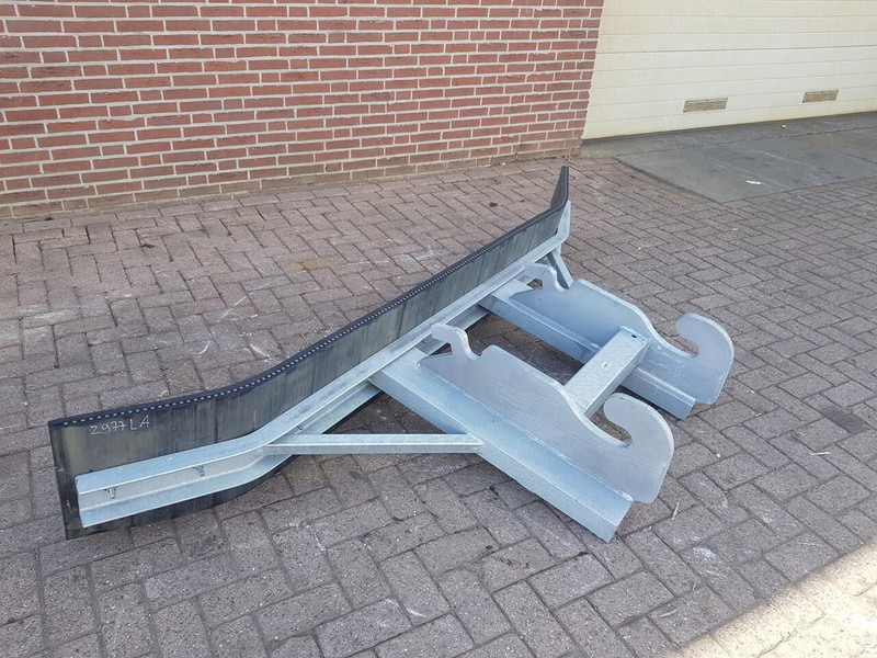 Rubberschuif /modderschuif CW 2/3 - Jordforbedring maskin: bilde 3 Rubberschuif /modderschuif CW 2/3 - Jordforbedring maskin: bilde 3