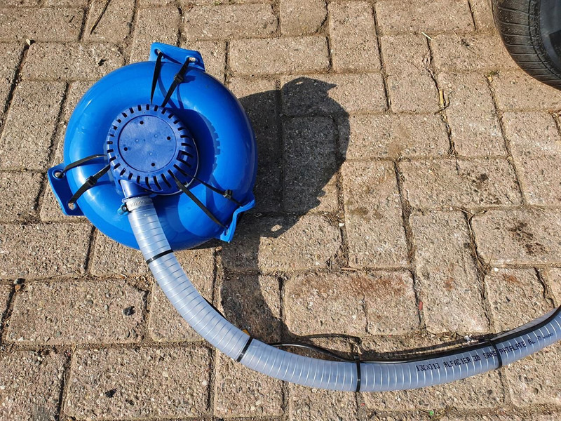 Zonnedrinkbak 900 L grootvee - Nieuw - Husdyrhold-utstyr: bilde 4 Zonnedrinkbak 900 L grootvee - Nieuw - Husdyrhold-utstyr: bilde 4