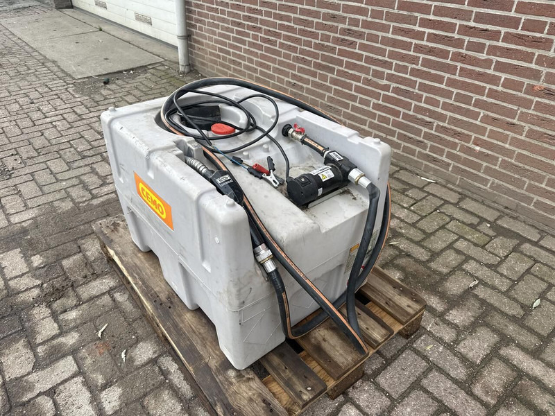 Dieseltank 200 liter - Gebruikt - Tankbil: bilde 2 Dieseltank 200 liter - Gebruikt - Tankbil: bilde 2