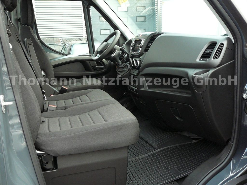 Iveco Daily 35S18 Autotransporter Aut. Luftfed. NAVI Iveco Daily 35S18 Autotransporter Aut. Luftfed. NAVI - Transporter lastebil, Varebil: bilde 5 Iveco Daily 35S18 Autotransporter Aut. Luftfed. NAVI Iveco Daily 35S18 Autotransporter Aut. Luftfed. NAVI - Transporter lastebil, Varebil: bilde 5