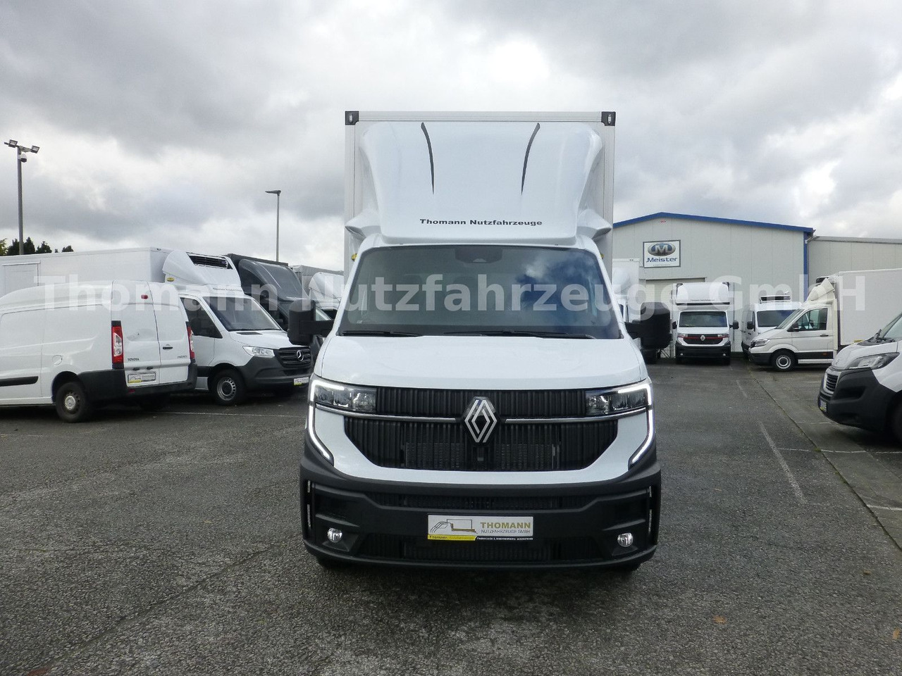 Renault NEW Master 2025 Koffer Türen Möbelkoffer - Varebil med skap: bilde 3 Renault NEW Master 2025 Koffer Türen Möbelkoffer - Varebil med skap: bilde 3