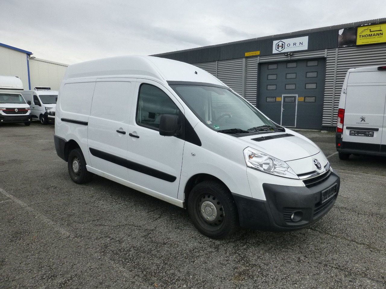 Toyota PROACE 2.0d L2H2 Klima Standheizung - Små varebil: bilde 1 Toyota PROACE 2.0d L2H2 Klima Standheizung - Små varebil: bilde 1
