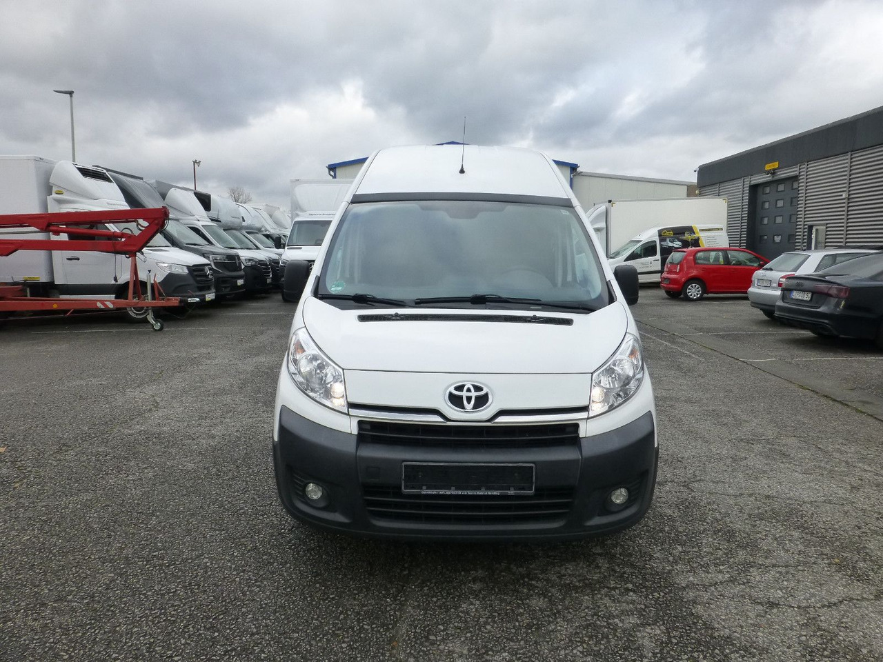 Toyota PROACE 2.0d L2H2 Klima Standheizung - Små varebil: bilde 3 Toyota PROACE 2.0d L2H2 Klima Standheizung - Små varebil: bilde 3