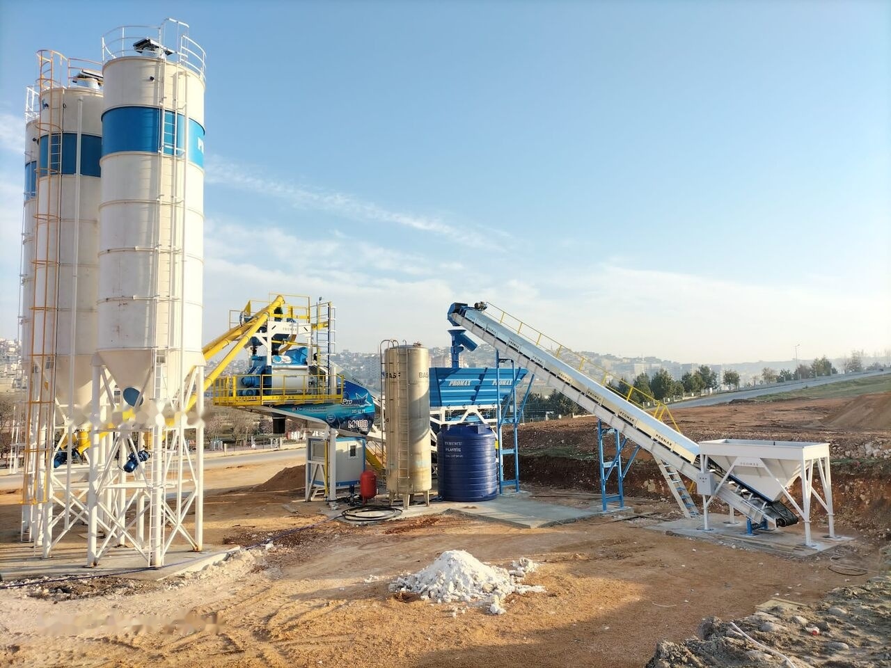 Promax Mobile Concrete Batching Plant PROMAX M100-TWN (100m³/h) - Betongfabrikk: bilde 1 Promax Mobile Concrete Batching Plant PROMAX M100-TWN (100m³/h) - Betongfabrikk: bilde 1