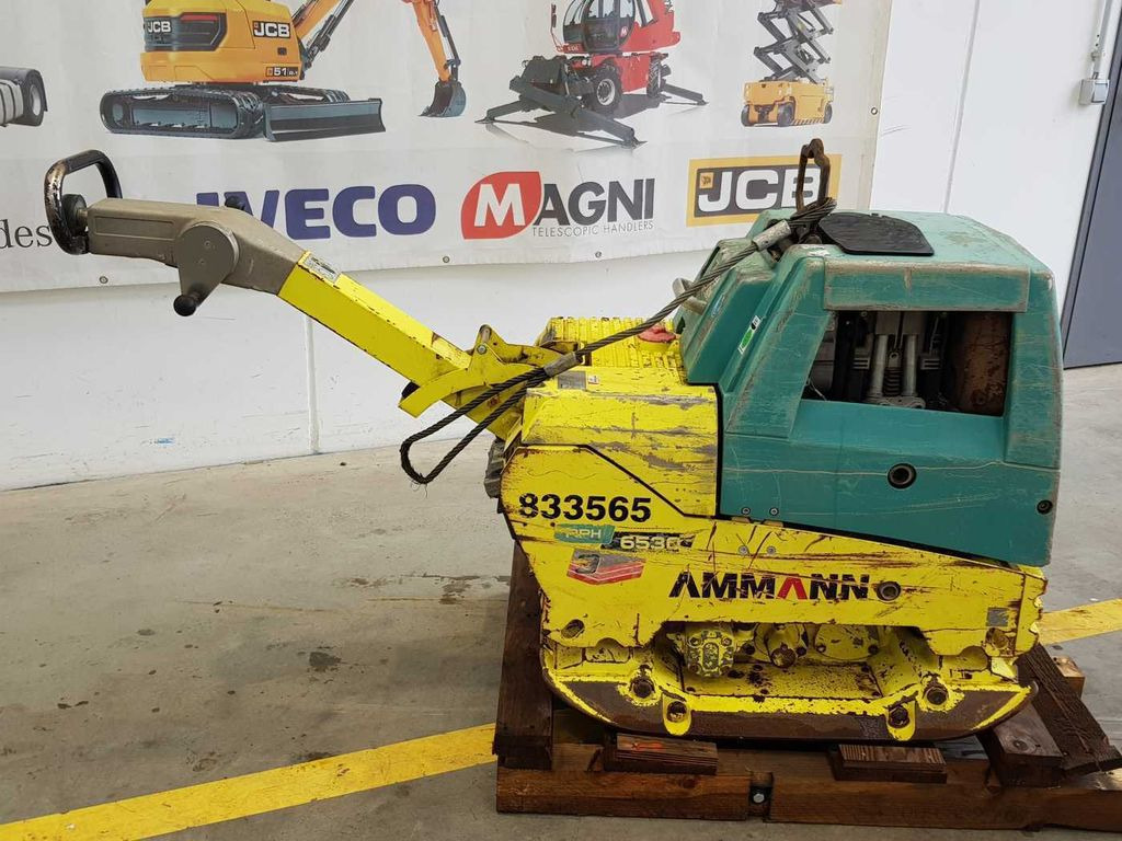Ammann APH 6530 Rüttelplatte / 539kg / 2018 / Diesel Ammann APH 6530 Rüttelplatte / 539kg / 2018 / Diesel - Vibroplate: bilde 2 Ammann APH 6530 Rüttelplatte / 539kg / 2018 / Diesel Ammann APH 6530 Rüttelplatte / 539kg / 2018 / Diesel - Vibroplate: bilde 2