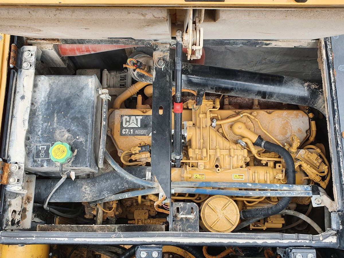 Hjulgraver CAT MH3024 / MH 3024 / Greifer / 2018 / 9.424h: bilde 10