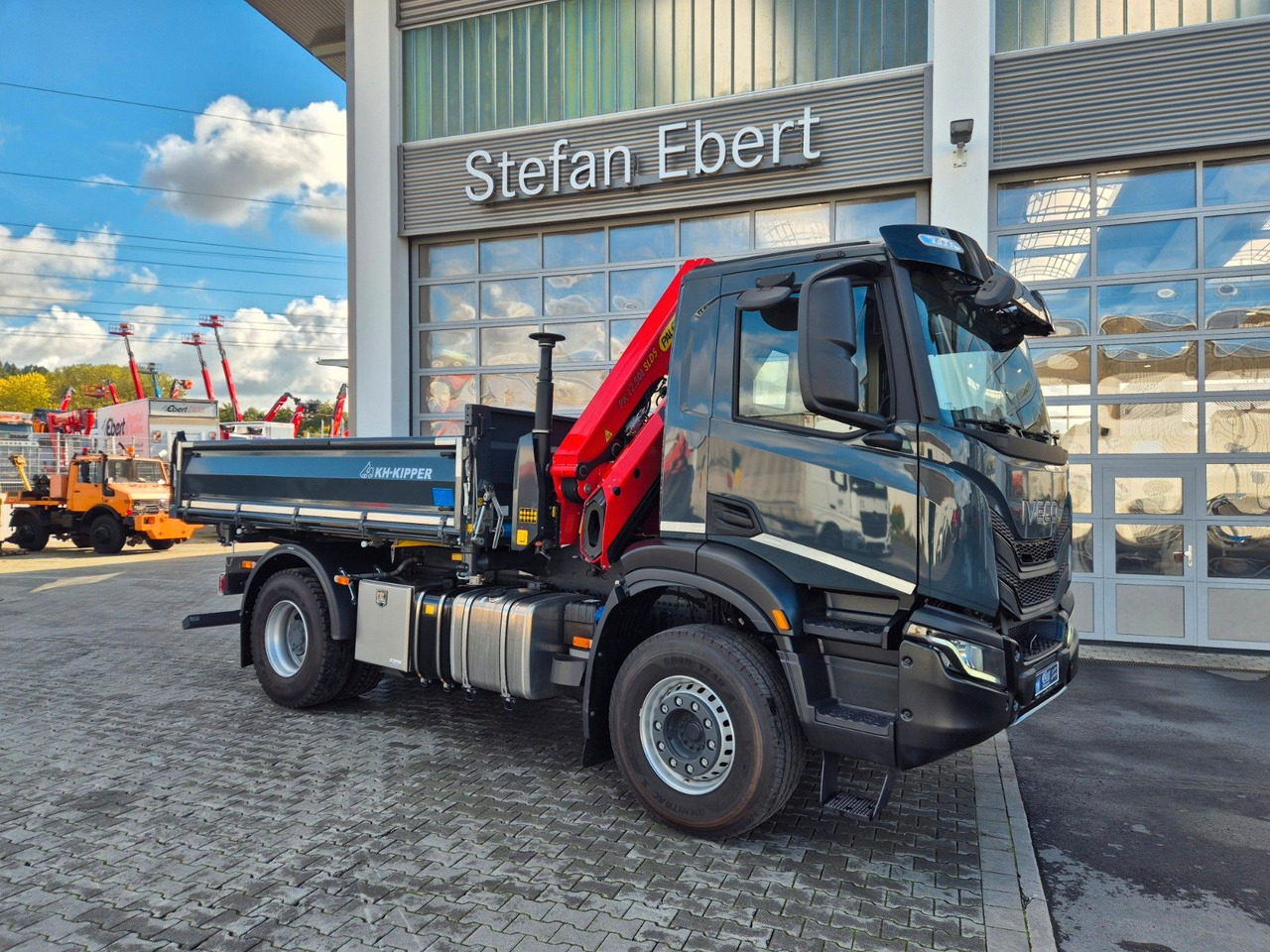 Iveco AD200X46/P HR OFF Palfinger PK 12.501 Funk AHK - Tippbil, Kranbil: bilde 5 Iveco AD200X46/P HR OFF Palfinger PK 12.501 Funk AHK - Tippbil, Kranbil: bilde 5