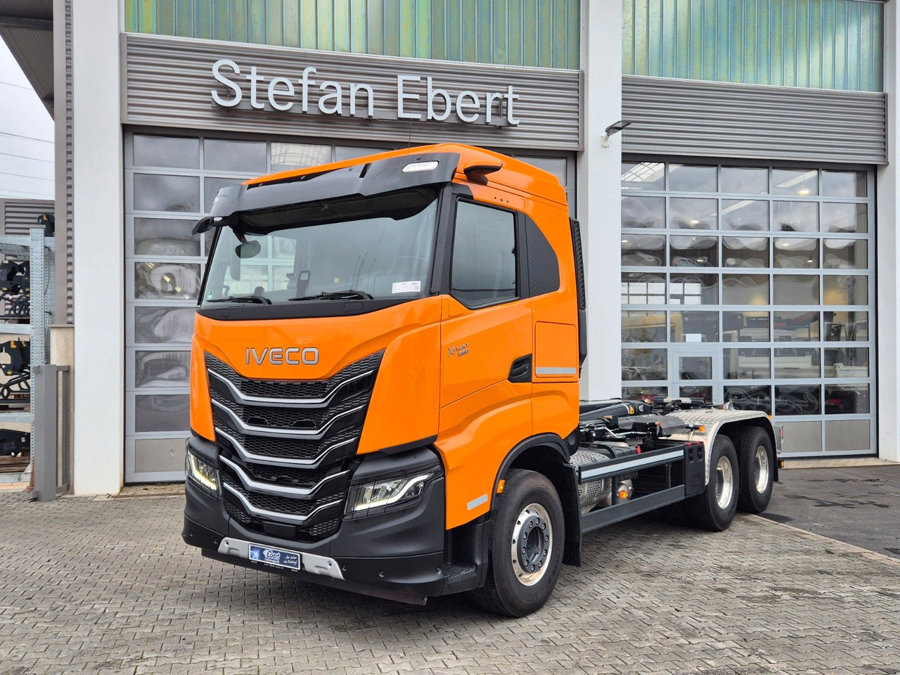 Iveco AS300X58Z/P HR ON+ 6x4 Meiller RS21.60 Funk AHK - Krokbil: bilde 3 Iveco AS300X58Z/P HR ON+ 6x4 Meiller RS21.60 Funk AHK - Krokbil: bilde 3