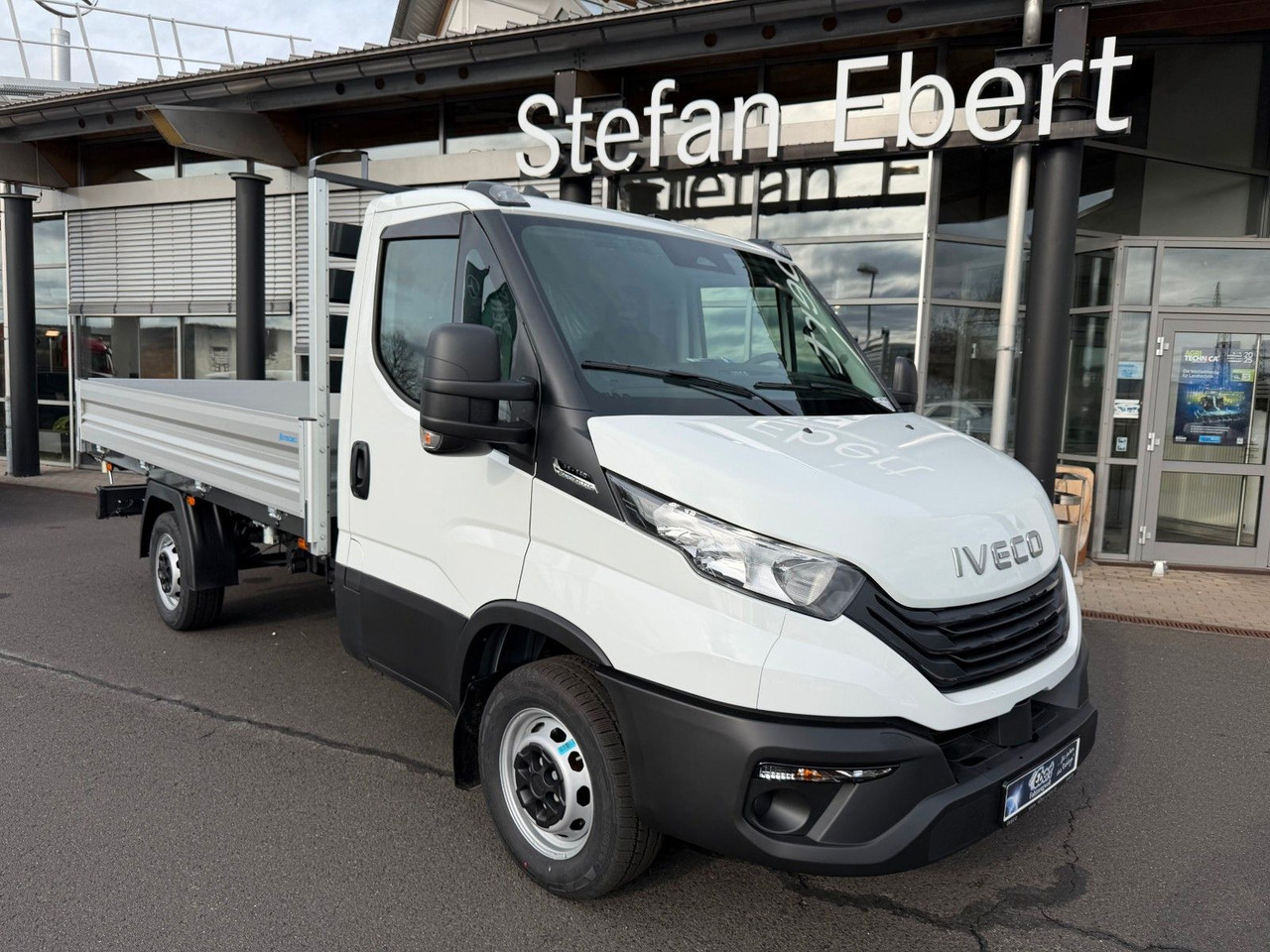 Iveco Daily 35S14 A8*R3.450mm*Automatik*Kamera*2Sitze* - Varebil med tipp: bilde 1 Iveco Daily 35S14 A8*R3.450mm*Automatik*Kamera*2Sitze* - Varebil med tipp: bilde 1