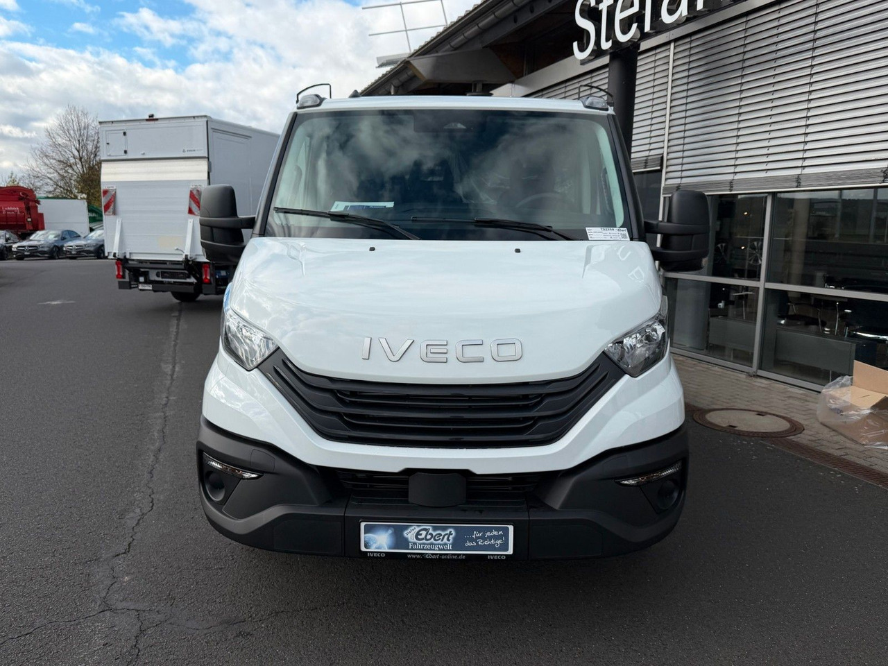 Iveco Daily 35S14 A8*R3.450mm*Automatik*Kamera*3Sitze* - Varebil med tipp: bilde 2 Iveco Daily 35S14 A8*R3.450mm*Automatik*Kamera*3Sitze* - Varebil med tipp: bilde 2