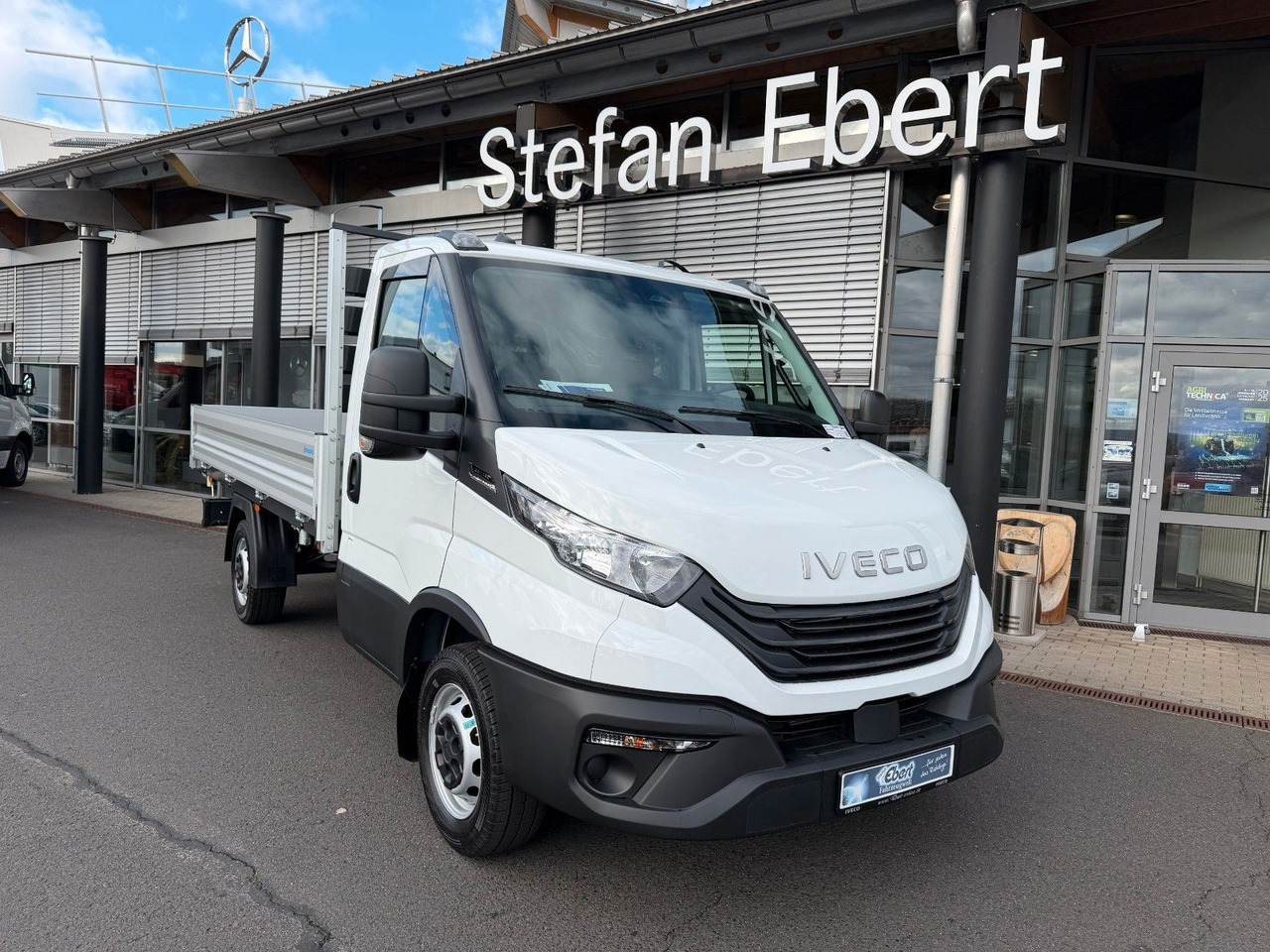 Iveco Daily 35S14 A8*R3.450mm*Automatik*Kamera*3Sitze* - Varebil med tipp: bilde 1 Iveco Daily 35S14 A8*R3.450mm*Automatik*Kamera*3Sitze* - Varebil med tipp: bilde 1