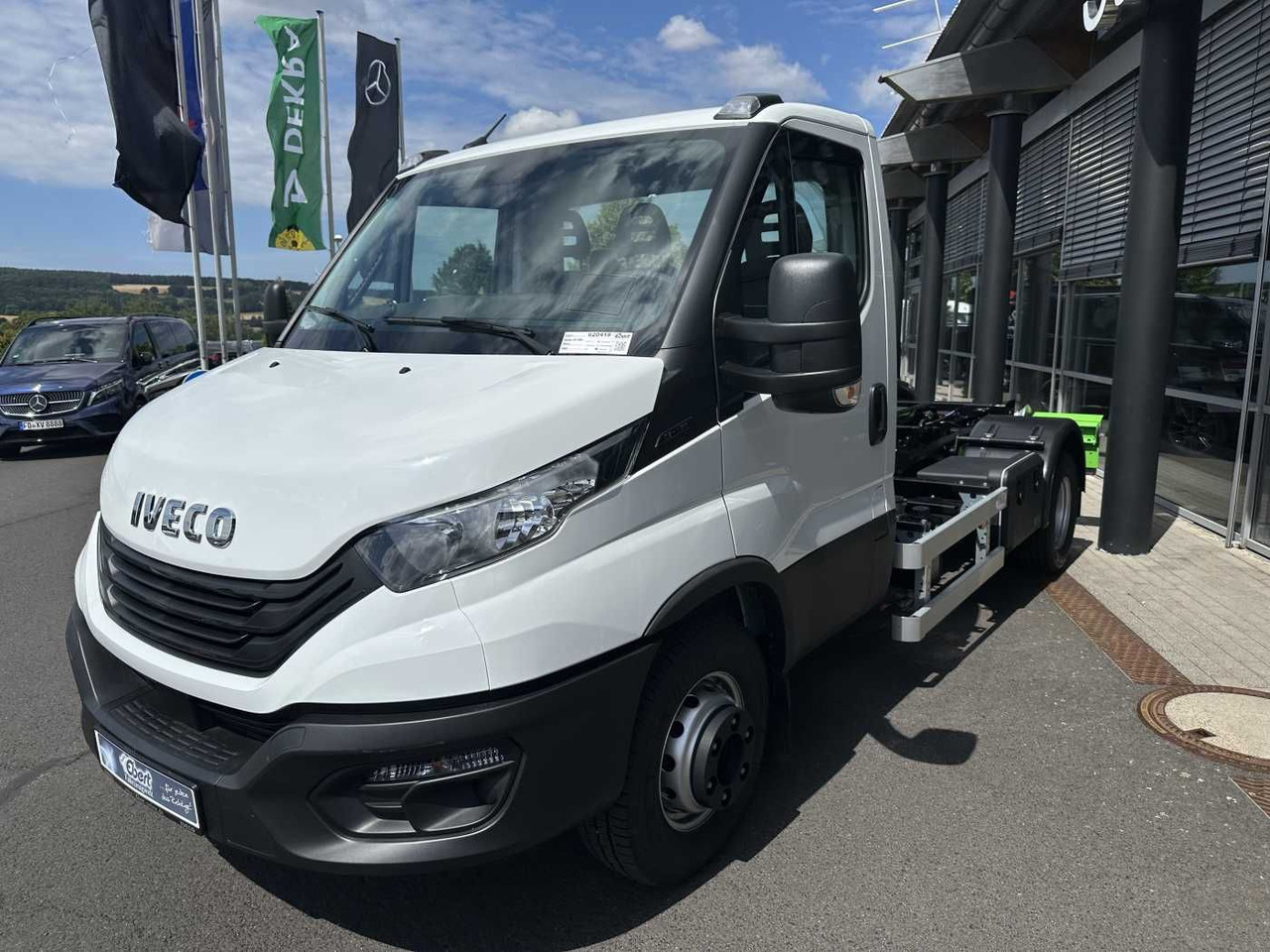 Iveco Daily 70C18 H 3.0L *R3.750mm*AHK*Luft*Sperre* - Krokbil: bilde 3 Iveco Daily 70C18 H 3.0L *R3.750mm*AHK*Luft*Sperre* - Krokbil: bilde 3