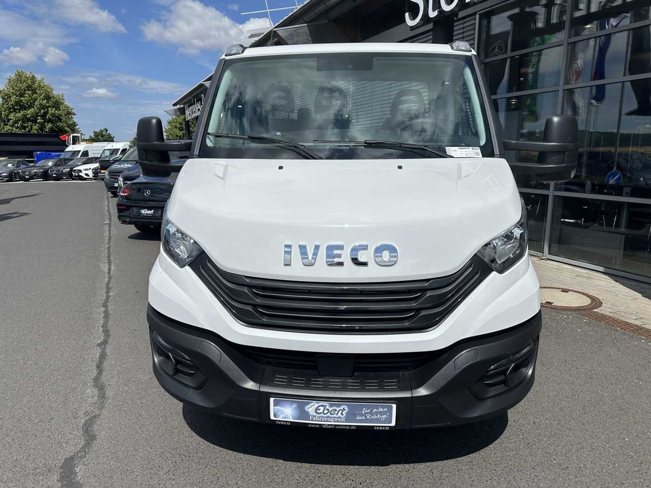 Iveco Daily 70C18 H 3.0L *R3.750mm*AHK*Luft*Sperre* - Krokbil: bilde 2 Iveco Daily 70C18 H 3.0L *R3.750mm*AHK*Luft*Sperre* - Krokbil: bilde 2