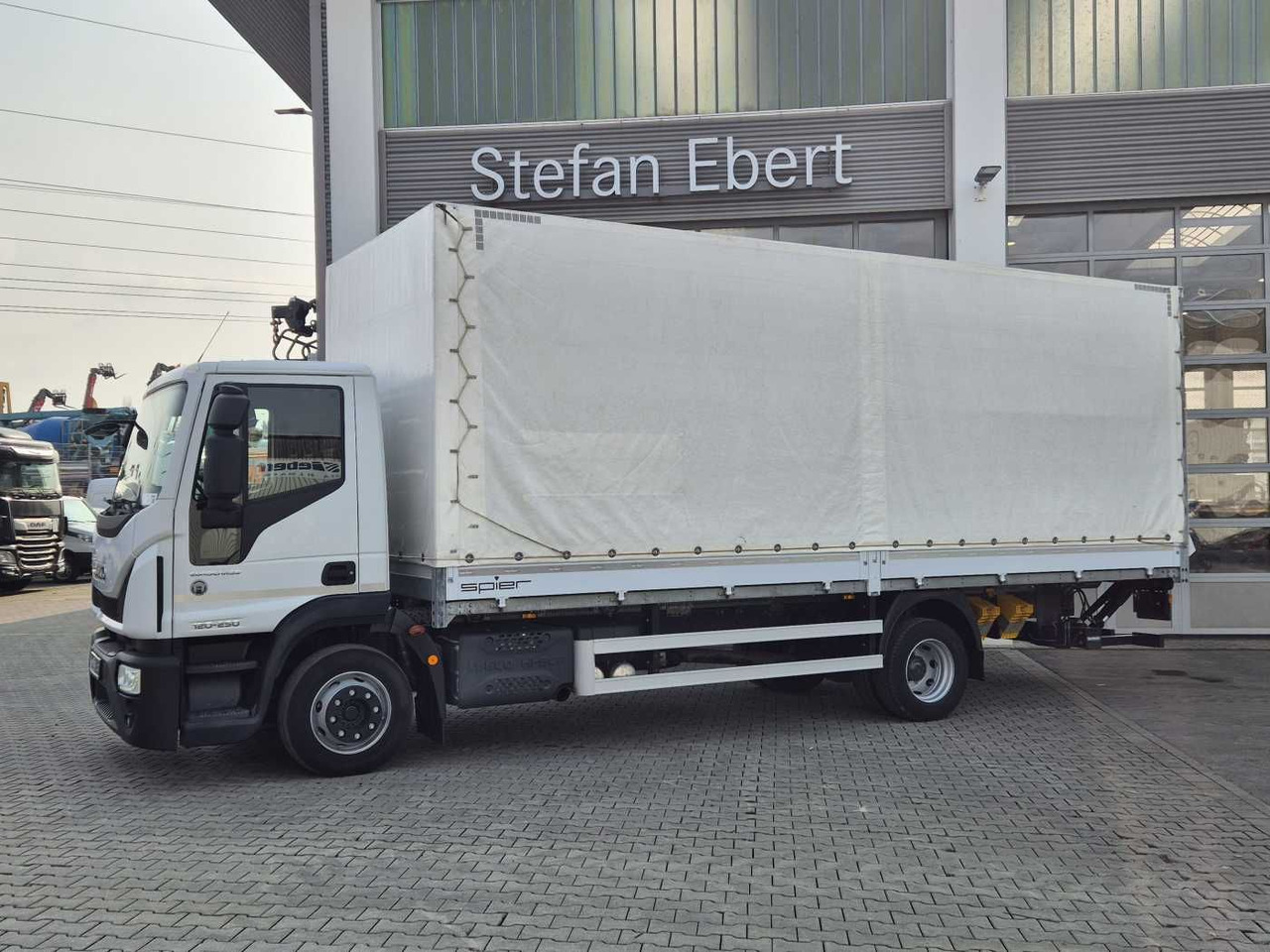 Iveco Eurocargo ML120E25 LBW 1.500kg Klima 3 Sitze - Kapellbil: bilde 4 Iveco Eurocargo ML120E25 LBW 1.500kg Klima 3 Sitze - Kapellbil: bilde 4