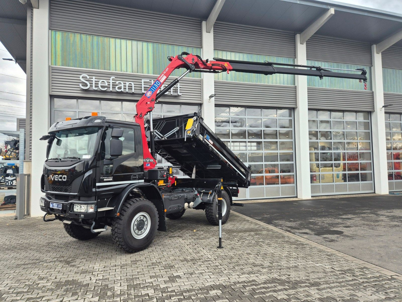 Iveco Eurocargo ML150E32WS 4x4 Kran HMF 1130K Funk AHK - Tippbil, Kranbil: bilde 1 Iveco Eurocargo ML150E32WS 4x4 Kran HMF 1130K Funk AHK - Tippbil, Kranbil: bilde 1