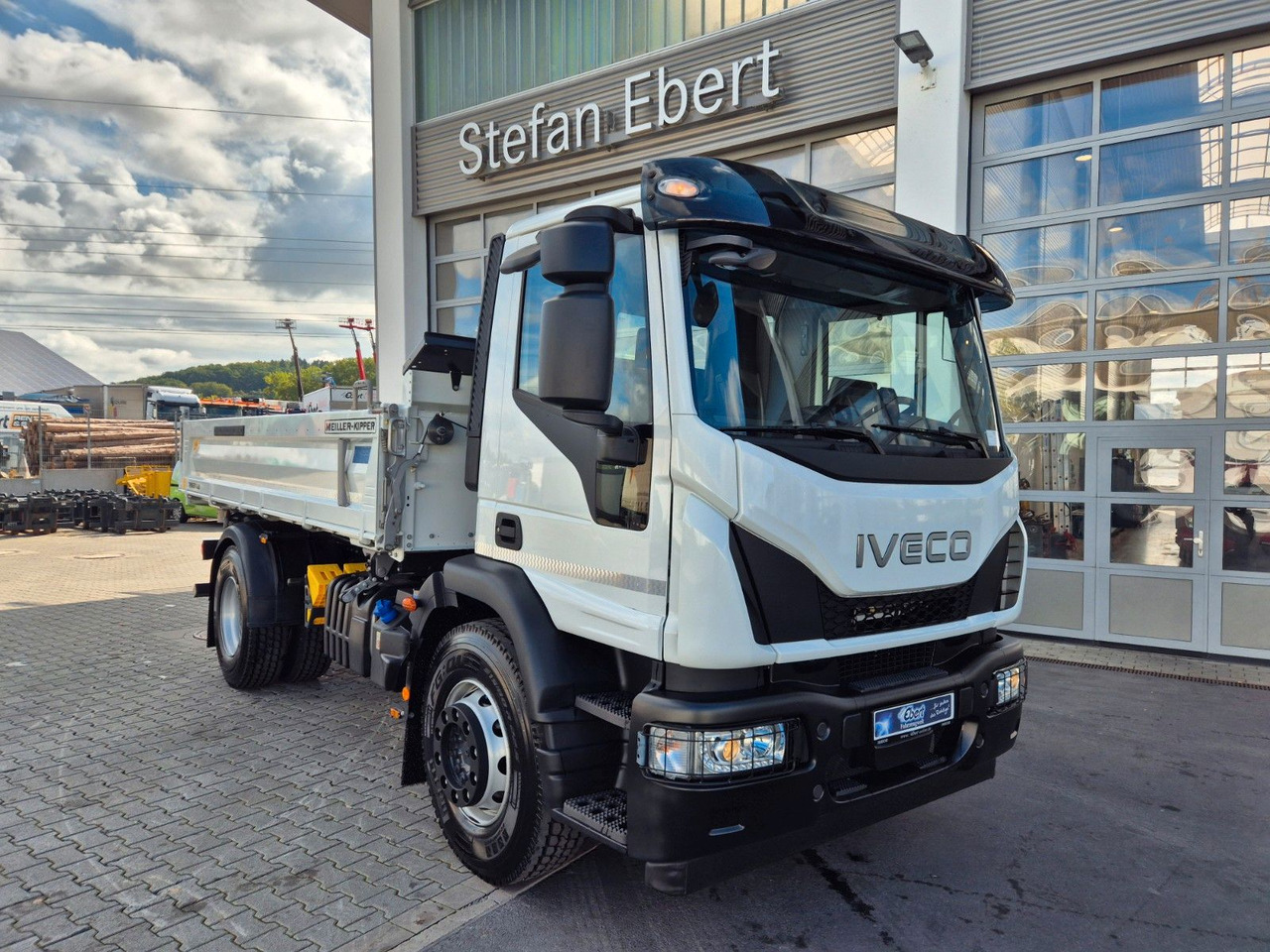 Iveco Eurocargo ML180E32K 4x2 Meiller AHK - Tippbil: bilde 4 Iveco Eurocargo ML180E32K 4x2 Meiller AHK - Tippbil: bilde 4