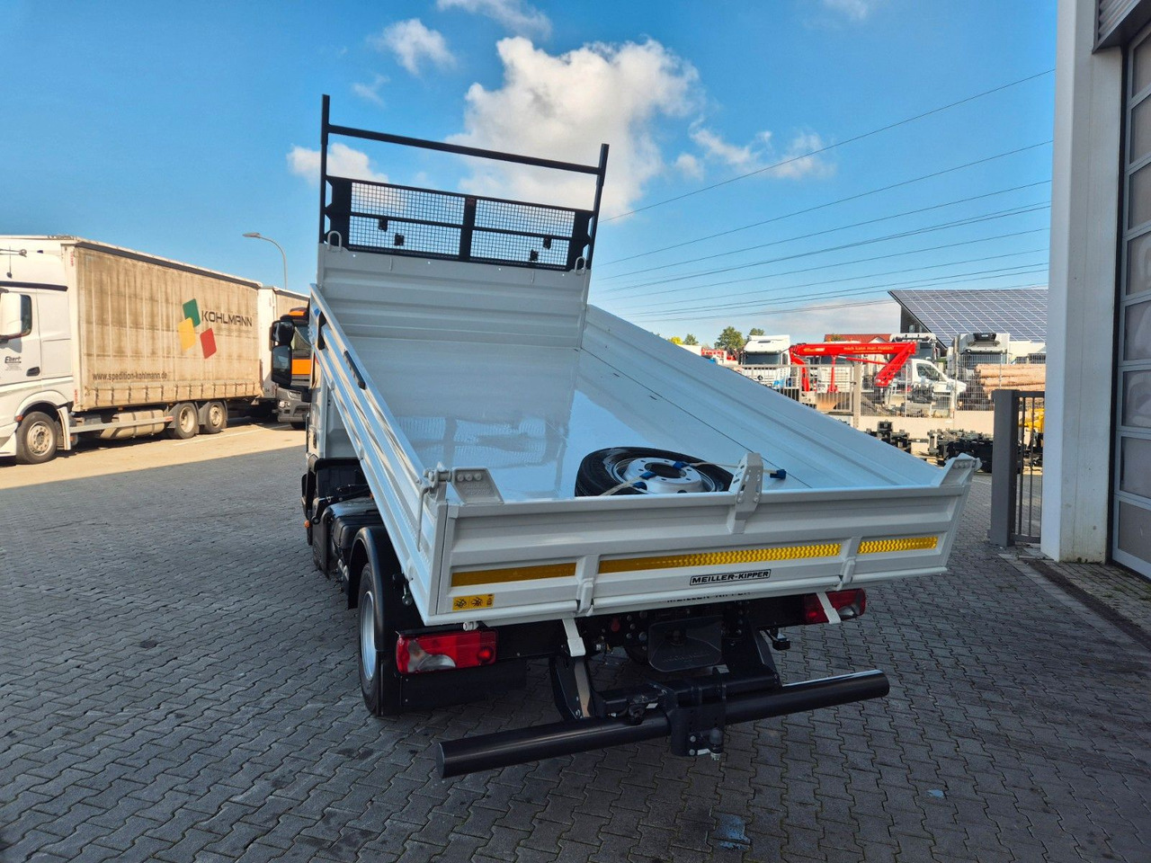 Tippbil Iveco Eurocargo ML80E21 Meiller 2x AHK 3 Sitze: bilde 24 Tippbil Iveco Eurocargo ML80E21 Meiller 2x AHK 3 Sitze: bilde 24