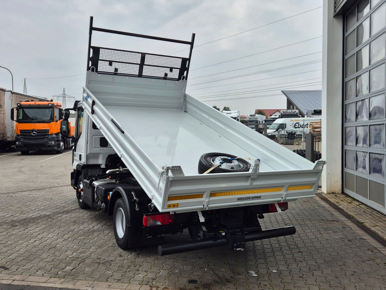 Varebil med tipp Iveco Eurocargo ML80E21 Meiller Kipper 2x AHK 3 Sitze: bilde 27 Varebil med tipp Iveco Eurocargo ML80E21 Meiller Kipper 2x AHK 3 Sitze: bilde 27