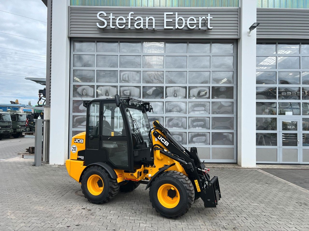 JCB 403 Plus / Neufahrzeug / 2025 / Gabel / Schaufel - Hjullaster: bilde 1 JCB 403 Plus / Neufahrzeug / 2025 / Gabel / Schaufel - Hjullaster: bilde 1