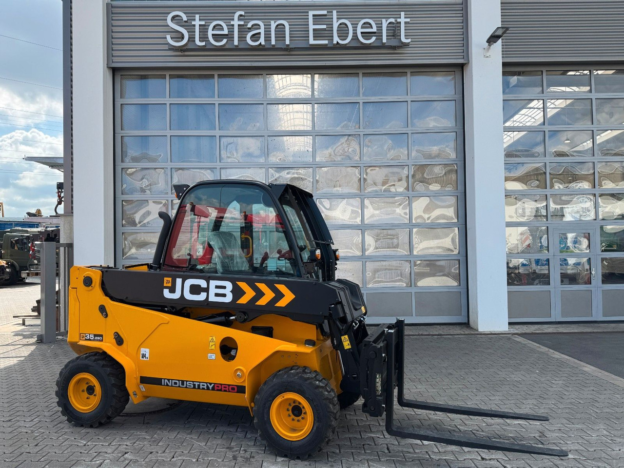 JCB TLT 35-26D 4WD Teletruck / NEU 2025 / SS - Teleskoplastere: bilde 1 JCB TLT 35-26D 4WD Teletruck / NEU 2025 / SS - Teleskoplastere: bilde 1
