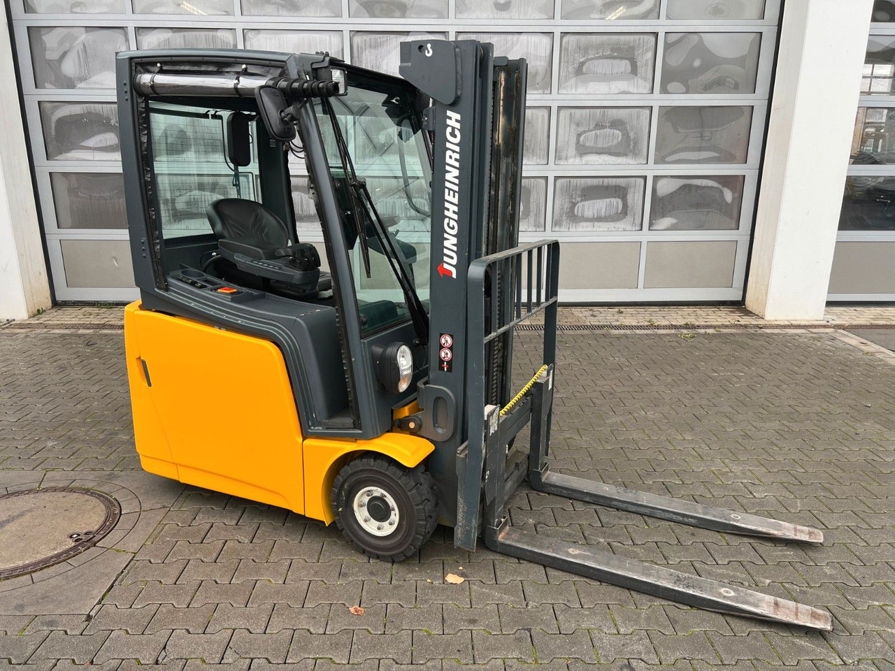 Jungheinrich EFG 215 / Triplex: 4.25m! / SS / 1.285h / 2021 - El-truck: bilde 2 Jungheinrich EFG 215 / Triplex: 4.25m! / SS / 1.285h / 2021 - El-truck: bilde 2