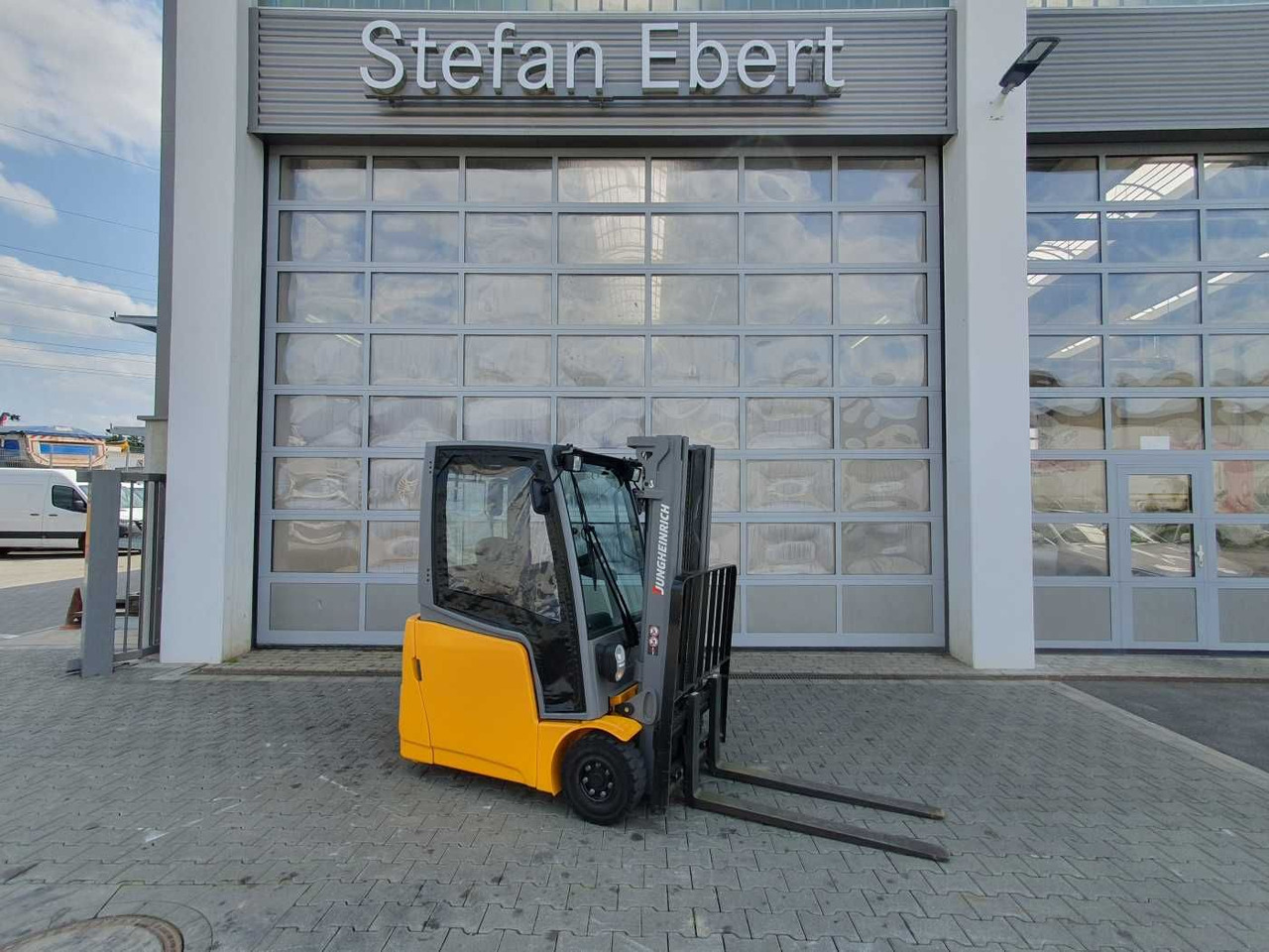 Jungheinrich EFG 215 / Triplex 4.25m / SS / nur 1.680h / 2021 - El-truck: bilde 1 Jungheinrich EFG 215 / Triplex 4.25m / SS / nur 1.680h / 2021 - El-truck: bilde 1