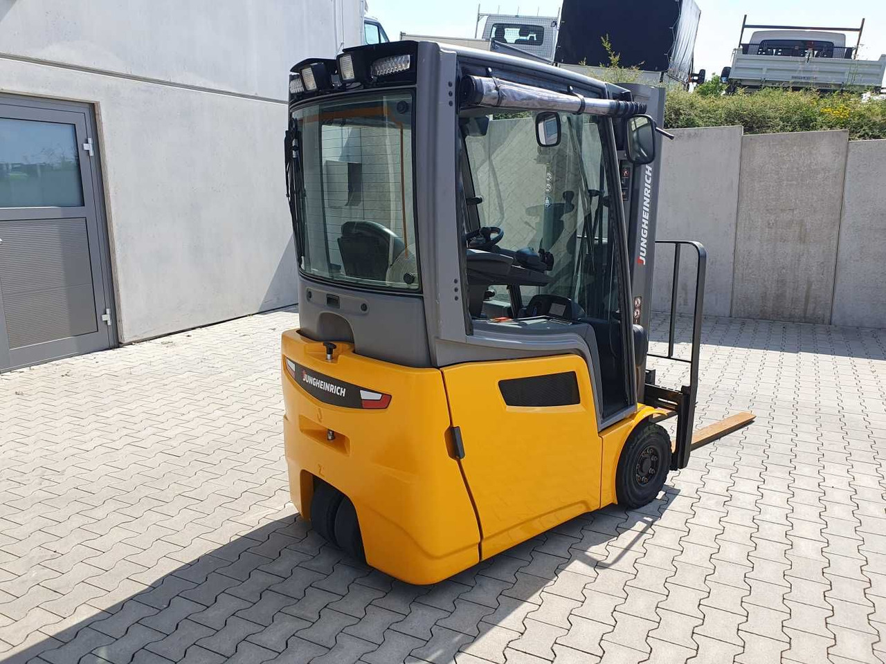 Jungheinrich EFG 215 / Triplex: 4.25m! / SS / nur 3.488h! - El-truck: bilde 4 Jungheinrich EFG 215 / Triplex: 4.25m! / SS / nur 3.488h! - El-truck: bilde 4
