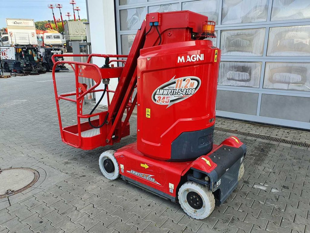 Magni AMWP 11.5-8100 / MJP11.5AC / 11,2m / 179h! Magni AMWP 11.5-8100 / MJP11.5AC / 11,2m / 179h! - Mastlift: bilde 3 Magni AMWP 11.5-8100 / MJP11.5AC / 11,2m / 179h! Magni AMWP 11.5-8100 / MJP11.5AC / 11,2m / 179h! - Mastlift: bilde 3