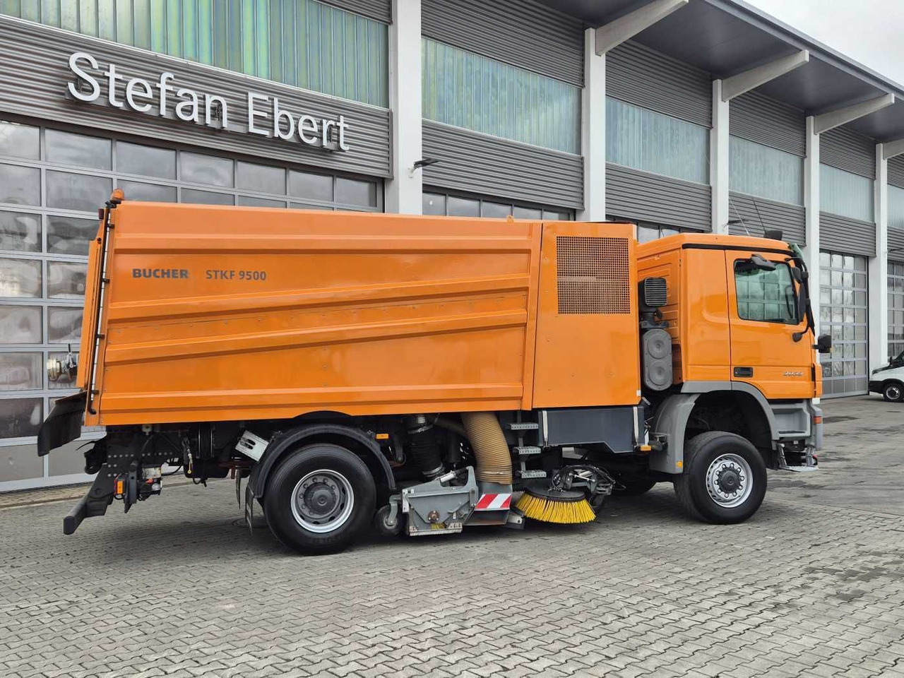 Feiebil Mercedes-Benz Actros 2032 A 4x4 Bucher STKF 9500 Airport 30x: bilde 6