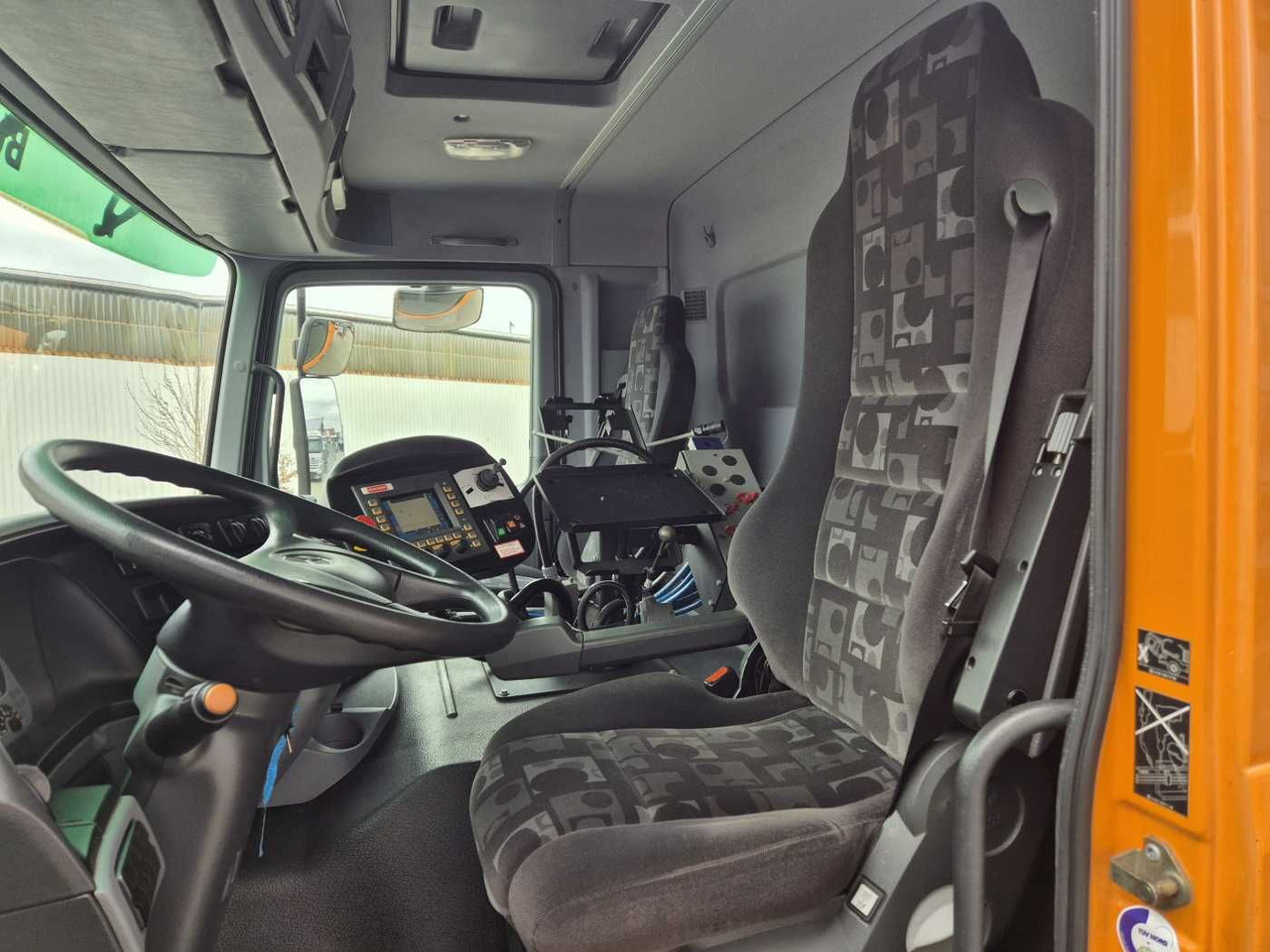 Feiebil Mercedes-Benz Actros 2032 A 4x4 Bucher STKF 9500 Airport 30x: bilde 10