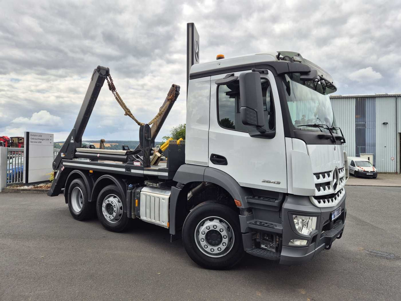 Mercedes-Benz Arocs 2643 L 6x2/4 VDL AHK Funk Vorlaufachse - Tippbil: bilde 3 Mercedes-Benz Arocs 2643 L 6x2/4 VDL AHK Funk Vorlaufachse - Tippbil: bilde 3