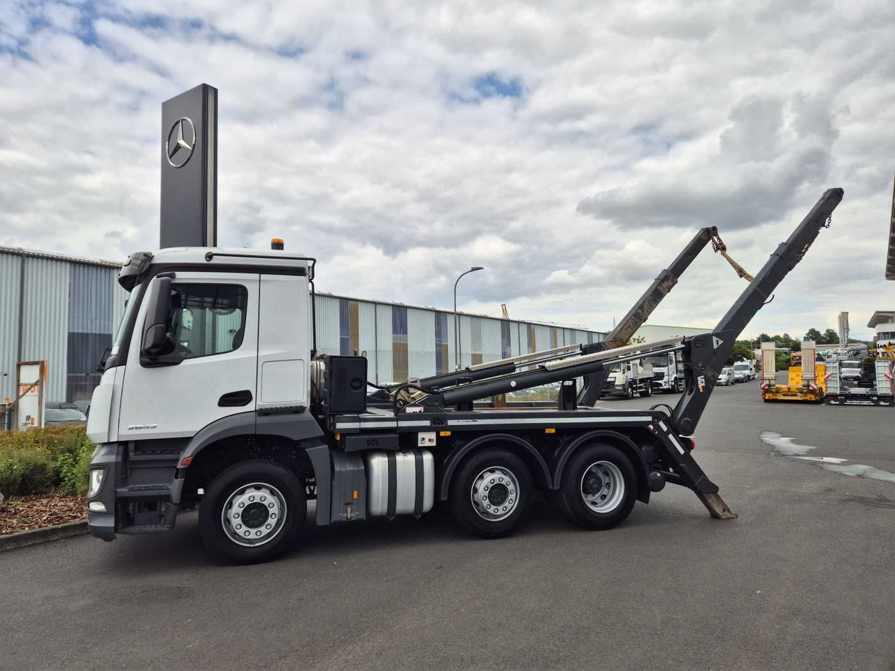 Mercedes-Benz Arocs 2643 L 6x2/4 VDL AHK Funk Vorlaufachse - Tippbil: bilde 4 Mercedes-Benz Arocs 2643 L 6x2/4 VDL AHK Funk Vorlaufachse - Tippbil: bilde 4