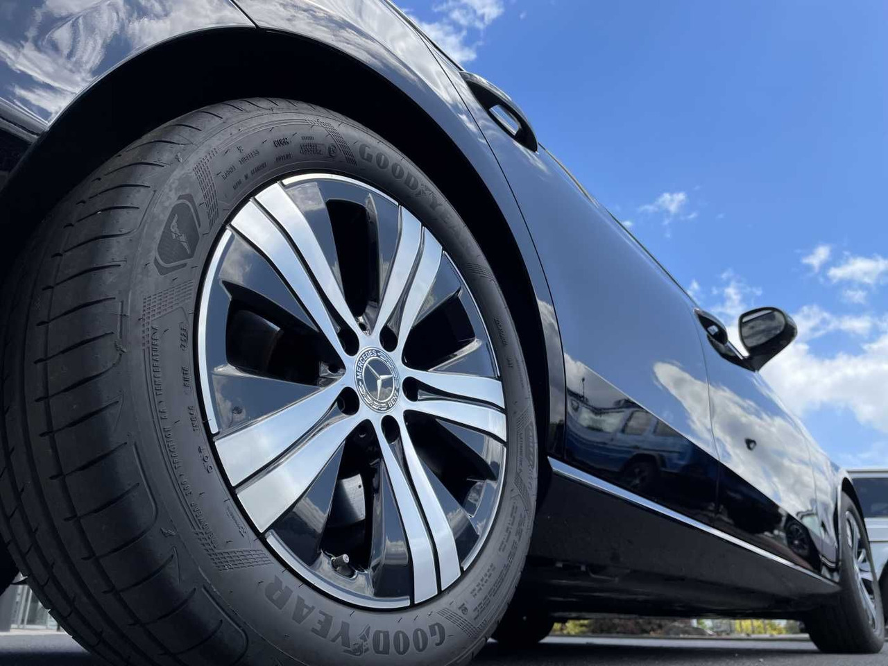 Mercedes-Benz C 180 9G Avantgarde Memory+Distr+ 360°+Keyless+L - Sedan: bilde 5 Mercedes-Benz C 180 9G Avantgarde Memory+Distr+ 360°+Keyless+L - Sedan: bilde 5