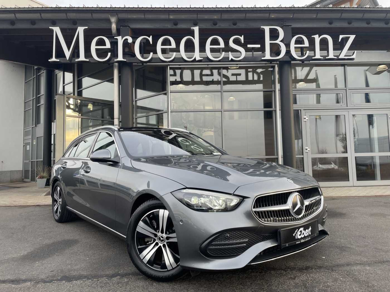 Mercedes-Benz C 180 T 9G AVANTGARDE+R-Kamera +PANO+SHZ+SPIEGEL - Personenbil: bilde 1 Mercedes-Benz C 180 T 9G AVANTGARDE+R-Kamera +PANO+SHZ+SPIEGEL - Personenbil: bilde 1
