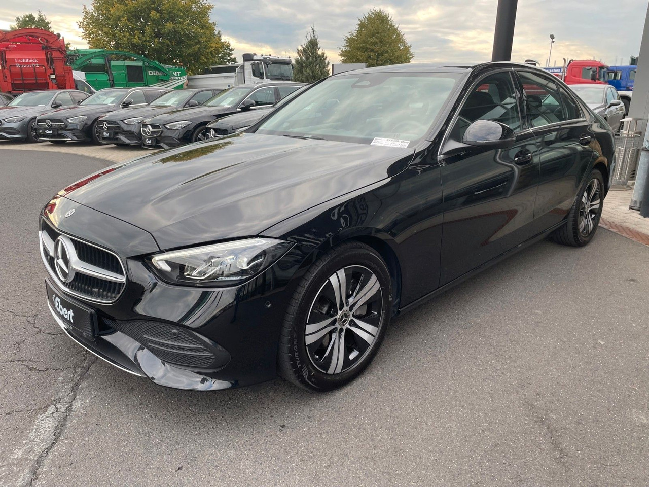 Mercedes-Benz C 200 d AVANTGARDE LED+AHK+R-Kamera+MBUX+ - Sedan: bilde 2 Mercedes-Benz C 200 d AVANTGARDE LED+AHK+R-Kamera+MBUX+ - Sedan: bilde 2