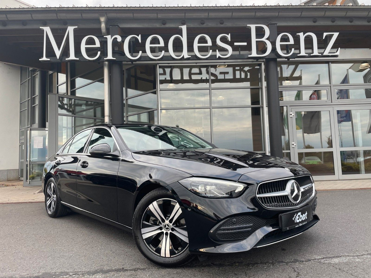 Mercedes-Benz C 200 d AVANTGARDE LED+AHK+R-Kamera+MBUX+ - Sedan: bilde 1 Mercedes-Benz C 200 d AVANTGARDE LED+AHK+R-Kamera+MBUX+ - Sedan: bilde 1