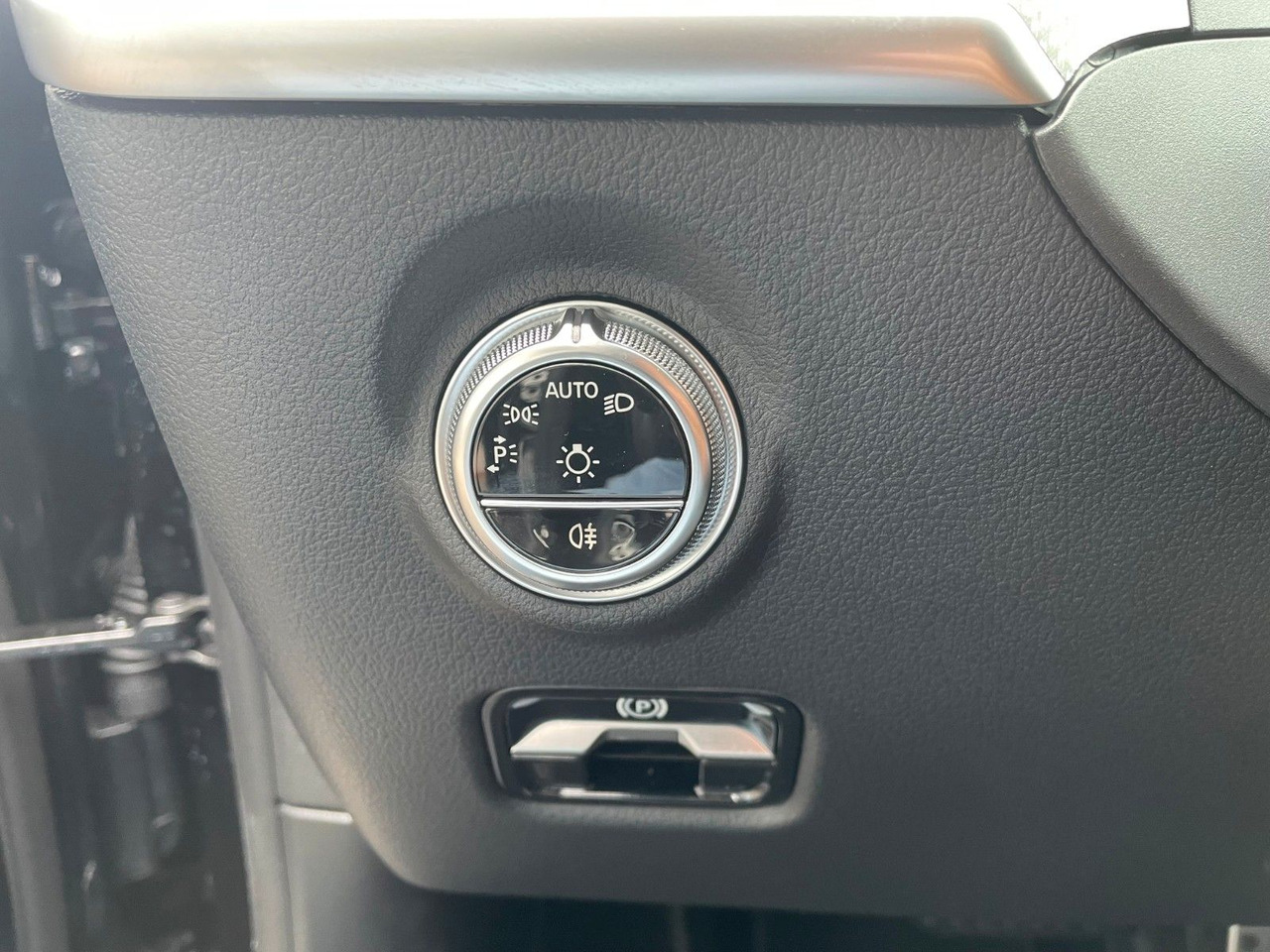 Stasjonsvogn Mercedes-Benz C 200 d T AMG+Night+360°+Digital+Memory+Keyless: bilde 15 Stasjonsvogn Mercedes-Benz C 200 d T AMG+Night+360°+Digital+Memory+Keyless: bilde 15