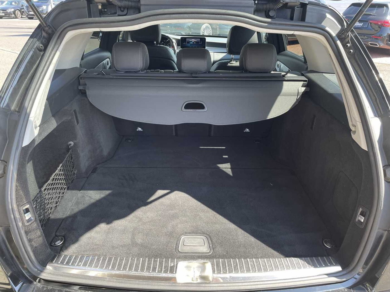 Personenbil Mercedes-Benz C 220 d T 9G Avantgarde R-Kamera+AHK +Burmester+: bilde 6