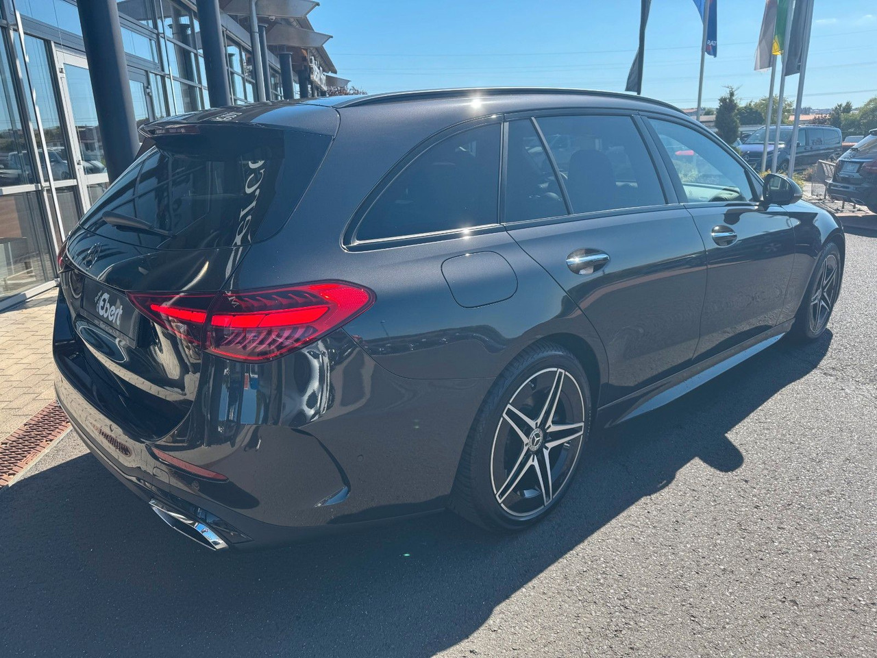 Mercedes-Benz C 220d T AMG+Pano+Distr+Memory+RFK+uvm. - Stasjonsvogn: bilde 4 Mercedes-Benz C 220d T AMG+Pano+Distr+Memory+RFK+uvm. - Stasjonsvogn: bilde 4