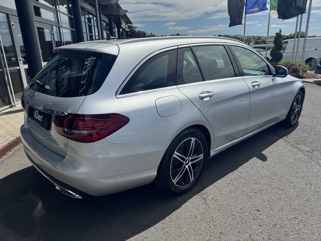 Mercedes-Benz C 220d T Avantgarde+RKamera+LED+TotW+SpurH - Personenbil: bilde 4 Mercedes-Benz C 220d T Avantgarde+RKamera+LED+TotW+SpurH - Personenbil: bilde 4