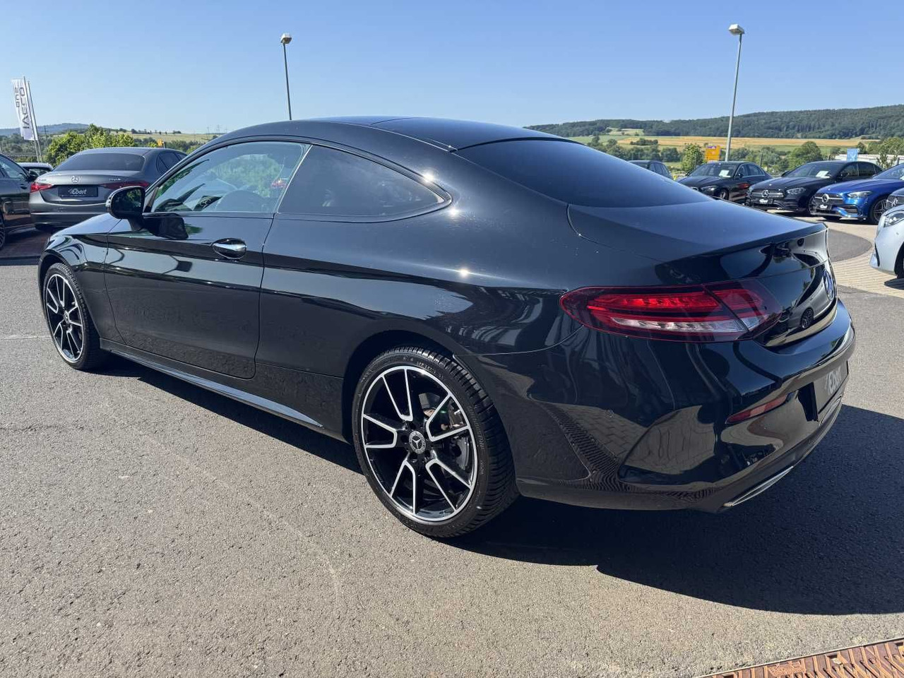 Mercedes-Benz C 400 4M AMG Coupe Pano+Burm+Distr+Memory+360 - Personenbil: bilde 3 Mercedes-Benz C 400 4M AMG Coupe Pano+Burm+Distr+Memory+360 - Personenbil: bilde 3