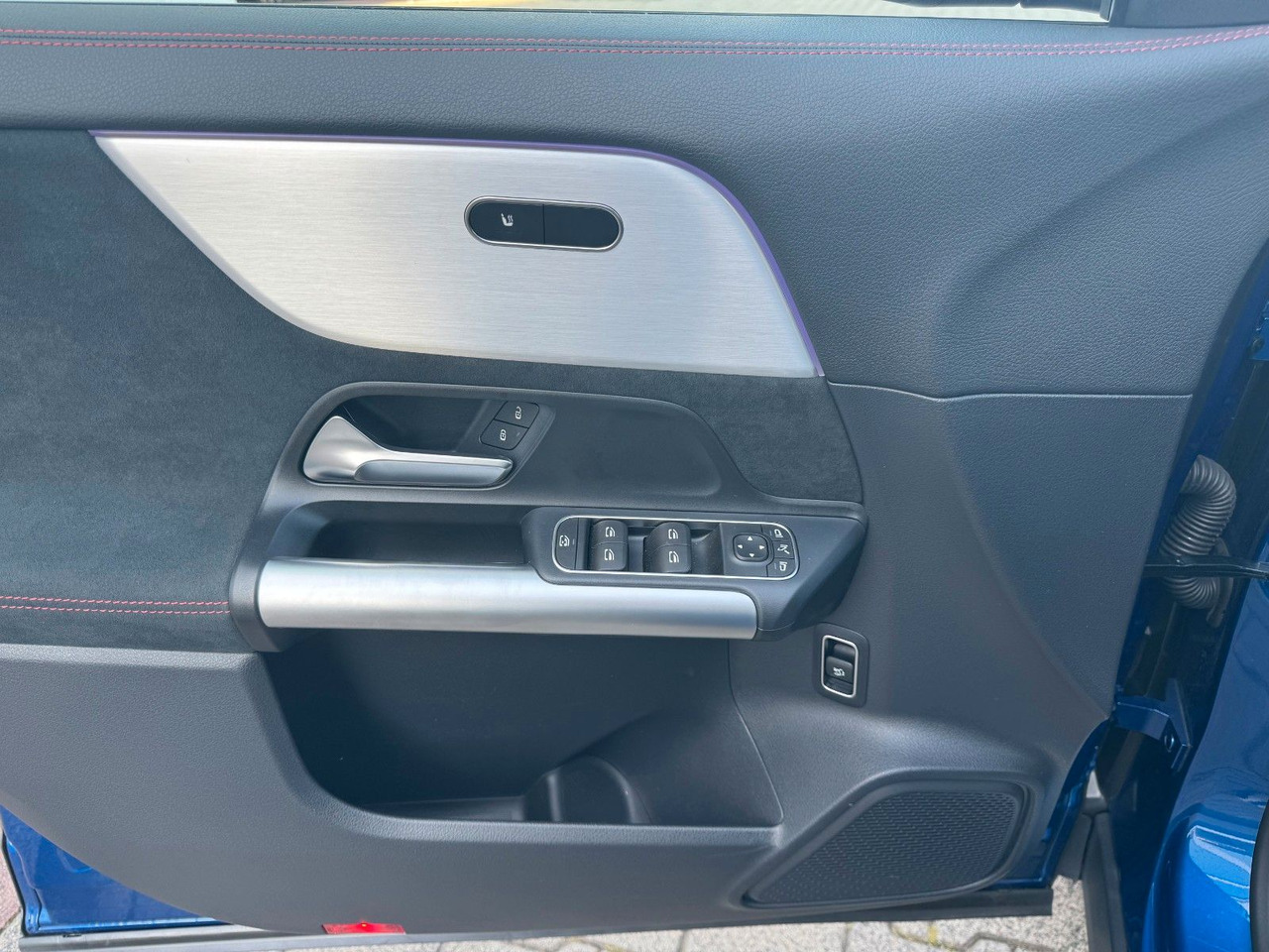 SUV Mercedes-Benz GLA 200 AMG+PANO+DistrPlus+RFK+Night: bilde 14