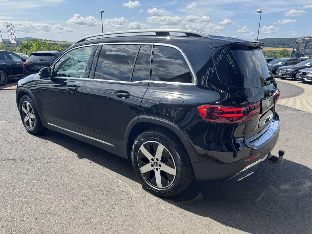 Mercedes-Benz GLB 180 Progressive+AHK+RKamera+LED+ IHC+DAB - SUV: bilde 3 Mercedes-Benz GLB 180 Progressive+AHK+RKamera+LED+ IHC+DAB - SUV: bilde 3